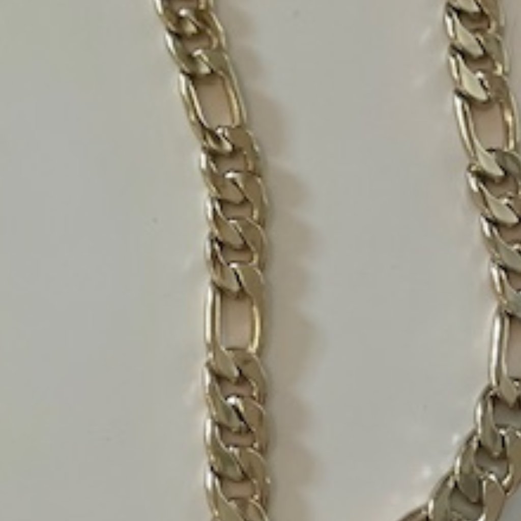 Never Worn, Dynamite Gold Tone Curbchain Link Necklace